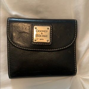 Dooney & Bourke black leather wallet